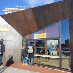 AV90 vertikal skydeluge