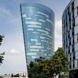 Specialfremstillet bjet floatglas